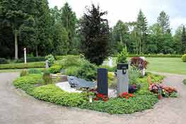 BG Westfriedhof Bereich Garten der Lichter ( Urne )